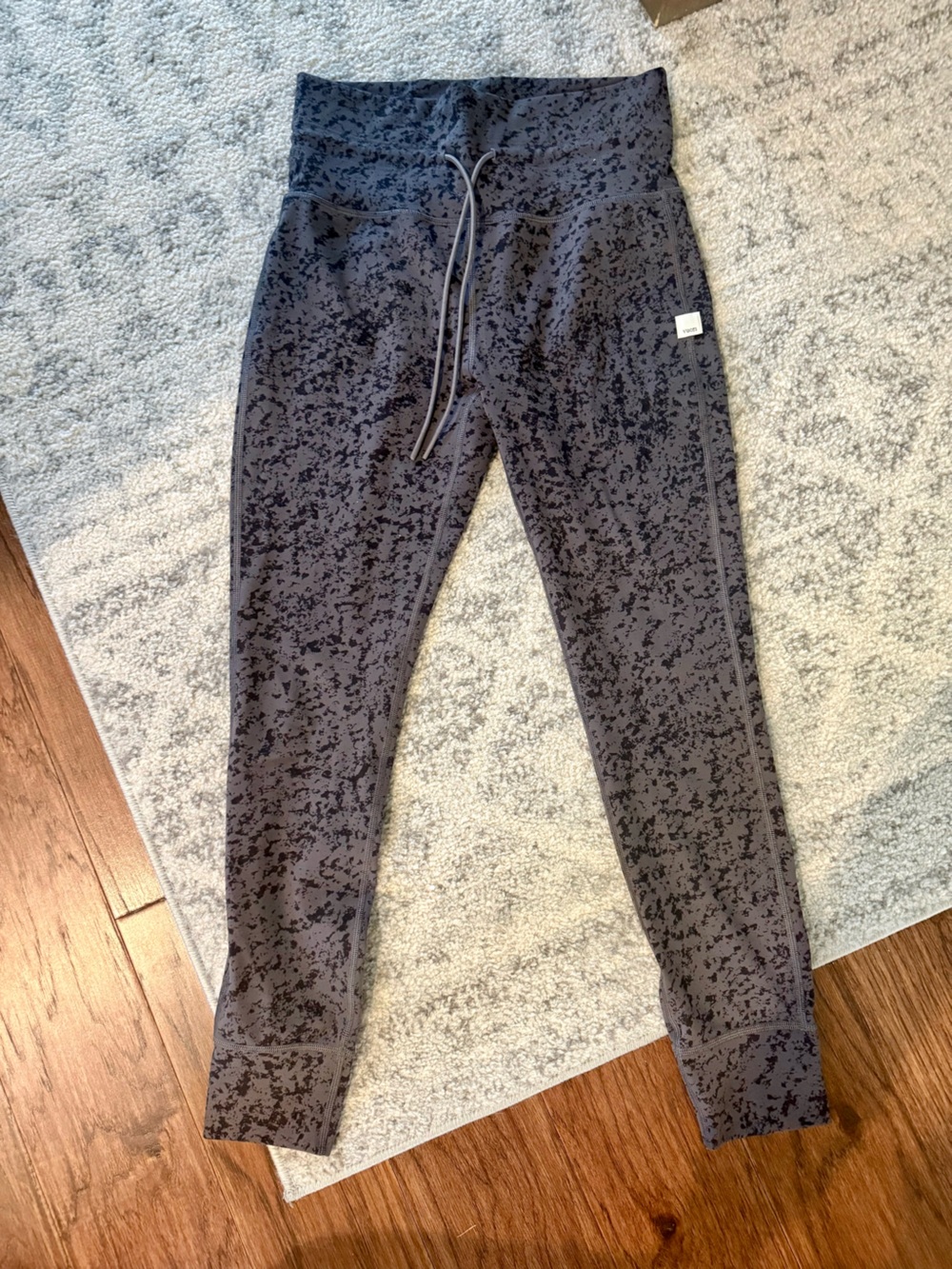 Vuori Women's Charcoal Speckled Leggings